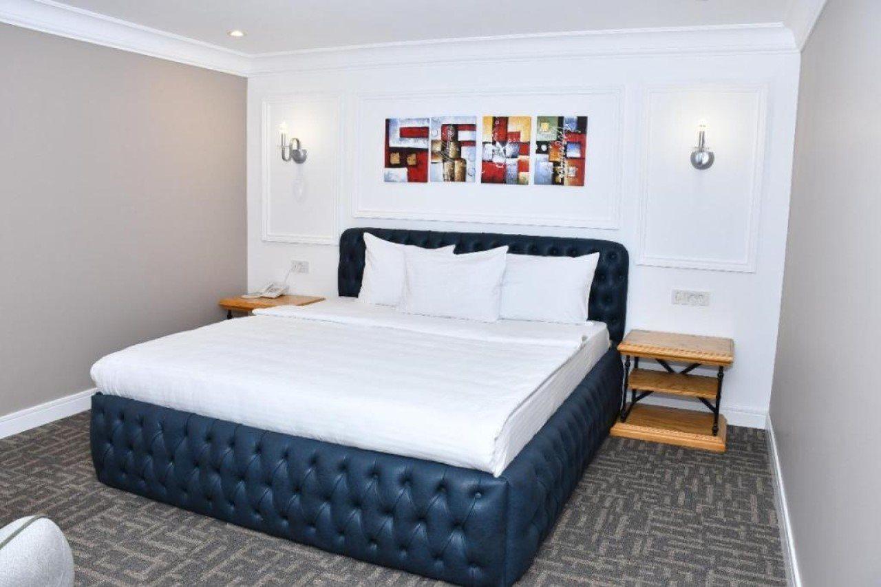 Callisto Hotel Baku Exteriör bild