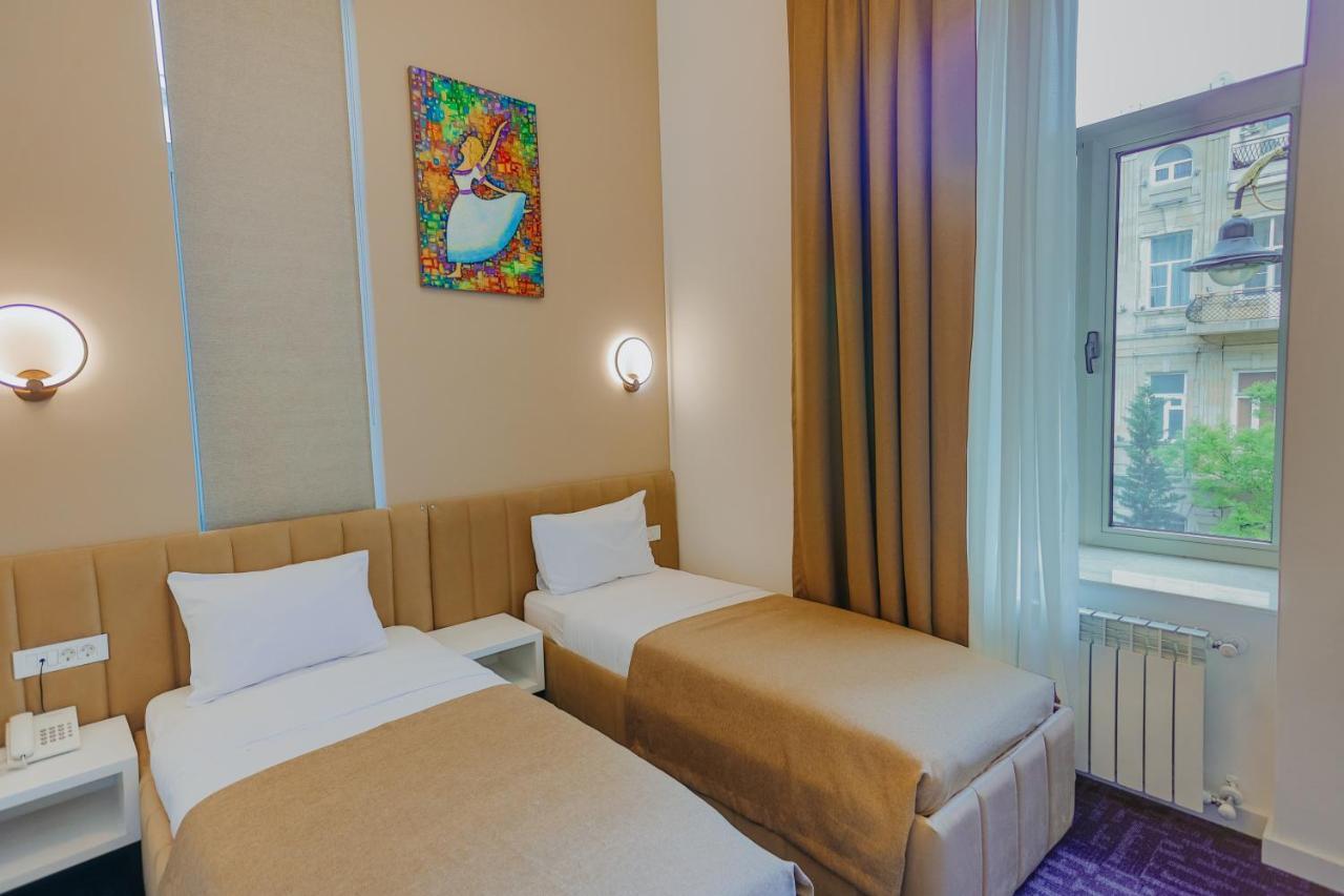 Callisto Hotel Baku Exteriör bild