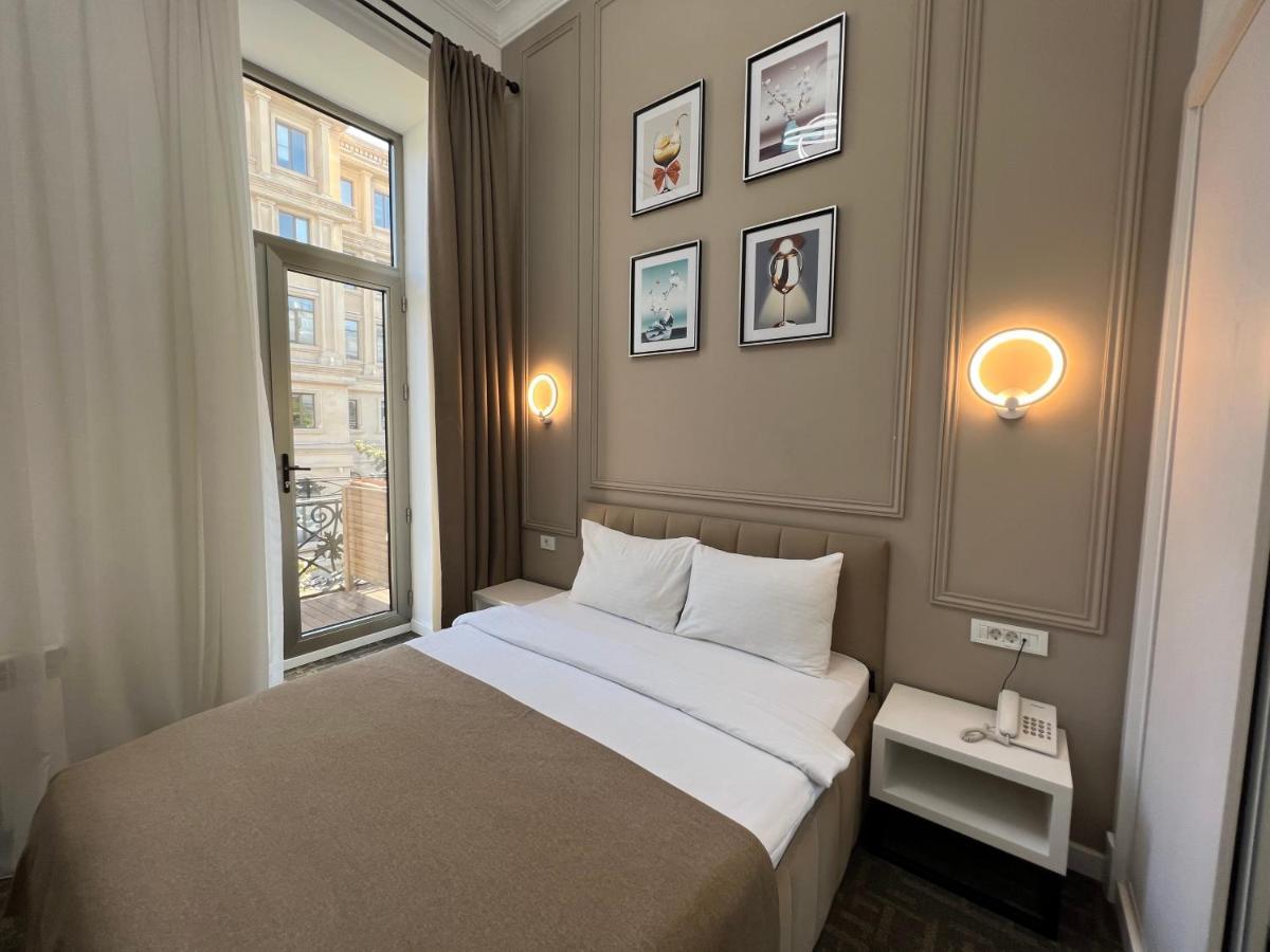 Callisto Hotel Baku Exteriör bild