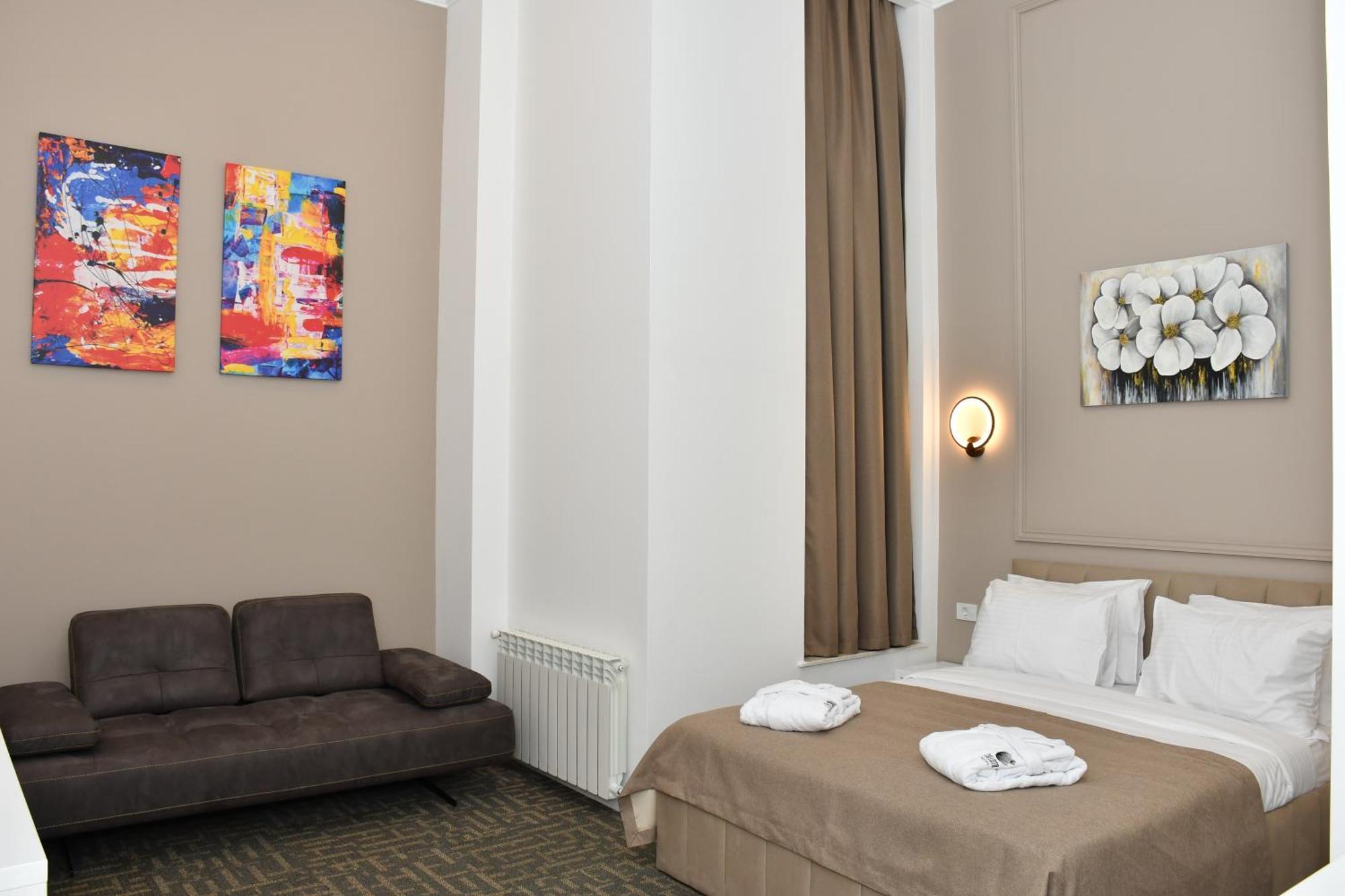 Callisto Hotel Baku Exteriör bild