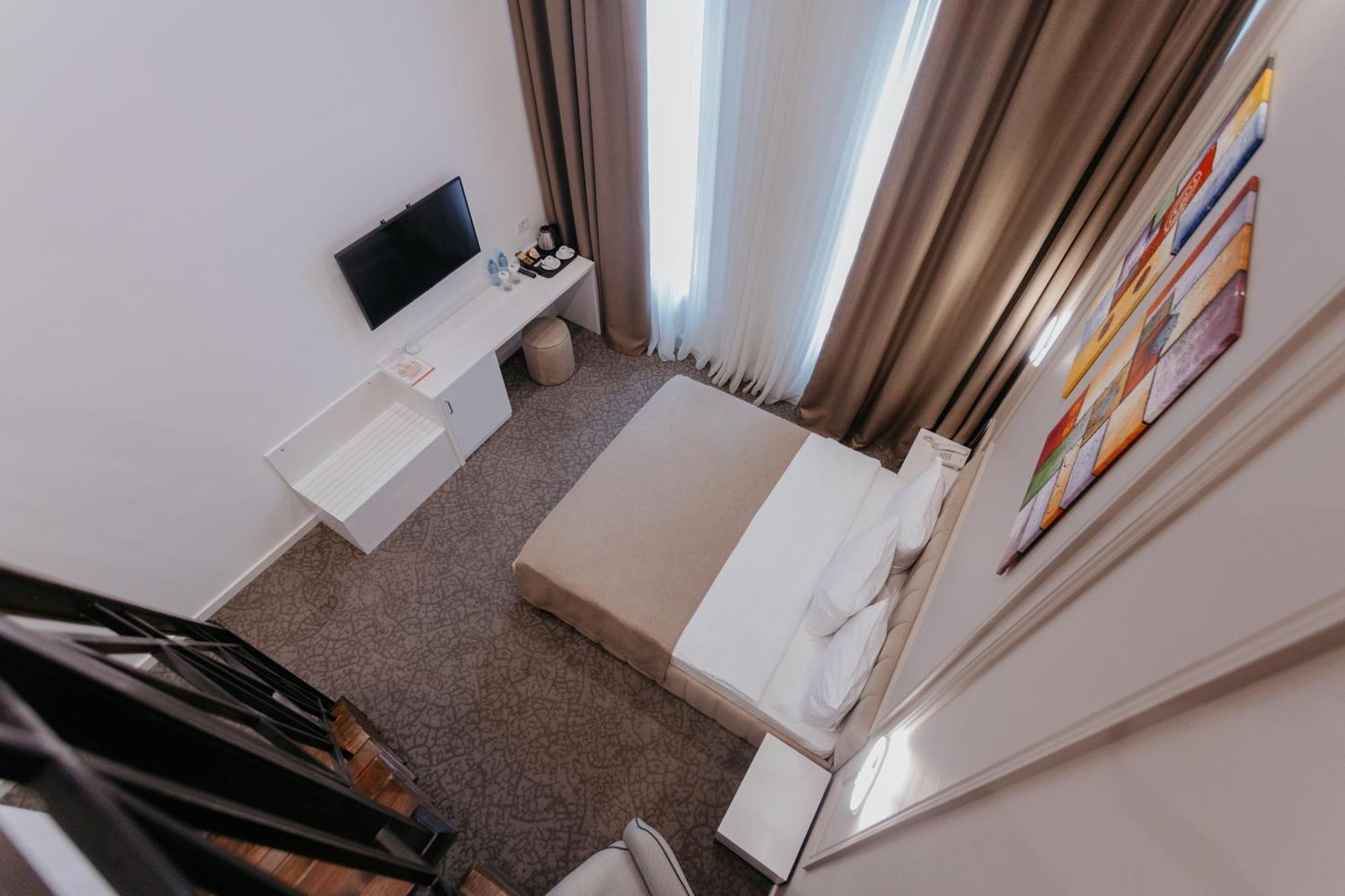 Callisto Hotel Baku Exteriör bild